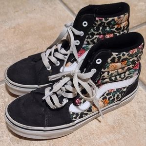 Vans hightop. Little girls size 3.